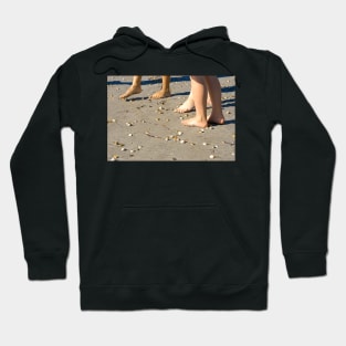 Toes and sea-shells on the sand Hoodie